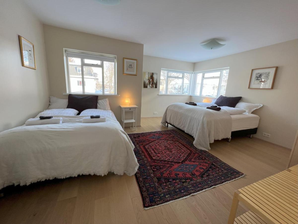 Guesthouse Akureyri - Apartments Near Down Town Extérieur photo